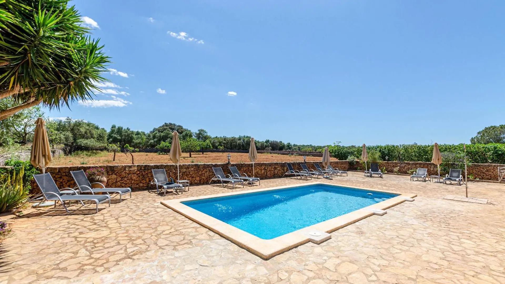 Yourhouse Agroturismo Can Porreti La Figuera Lloret de Vistalegre 0*,  Hiszpania